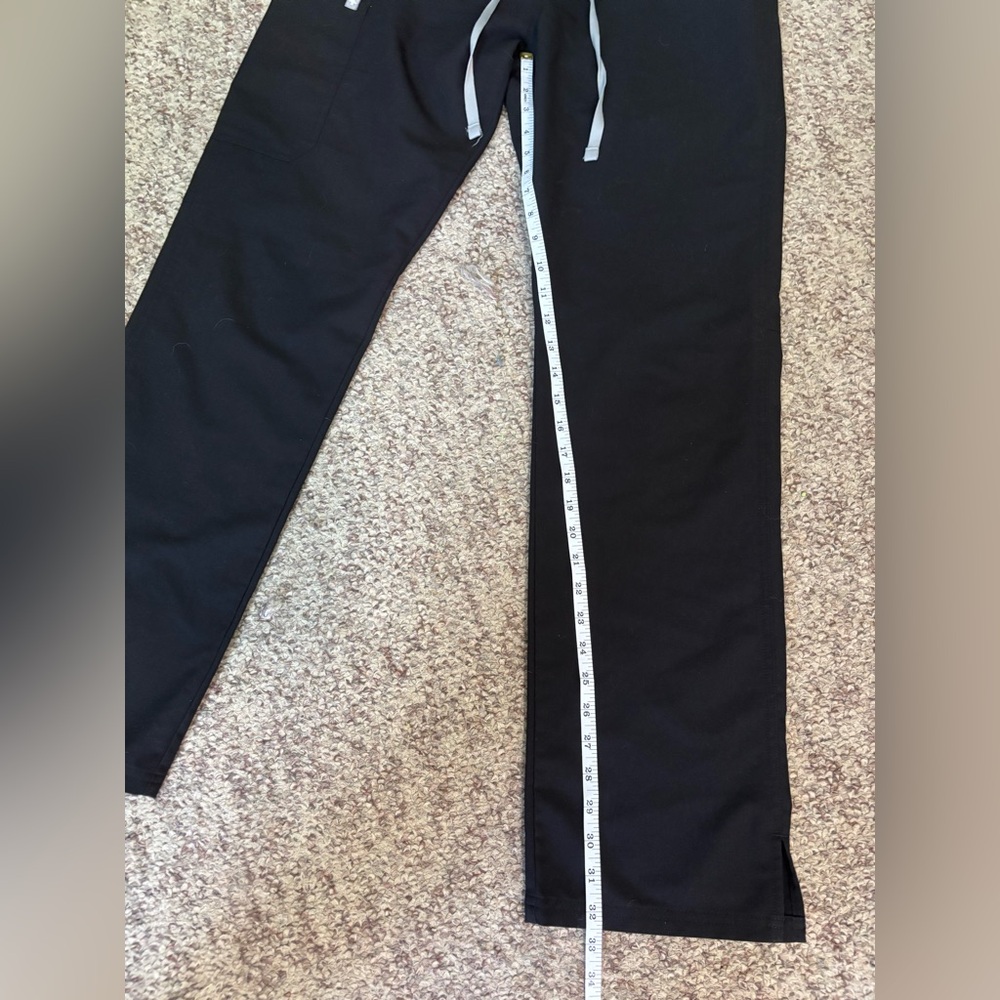 Figs Women’s Kade Black Cargo Straight-Leg Scrub Pants with Gray Drawstring - Picture 6 of 6